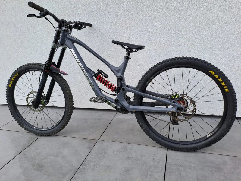 Nukeproof Dissent 290