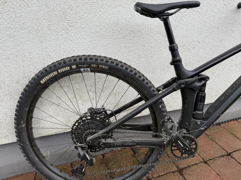 Rezervovano - YT Industries Izzo core 1 29