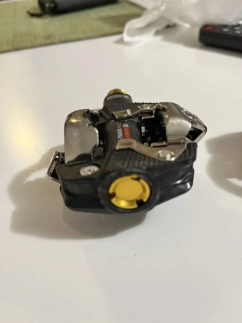 Look X-track Carbon Titan vs kufrů