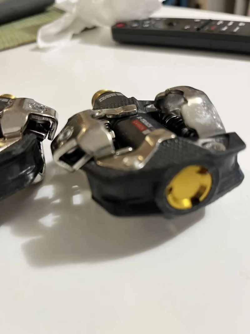 Look X-track Carbon Titan vs kufrů