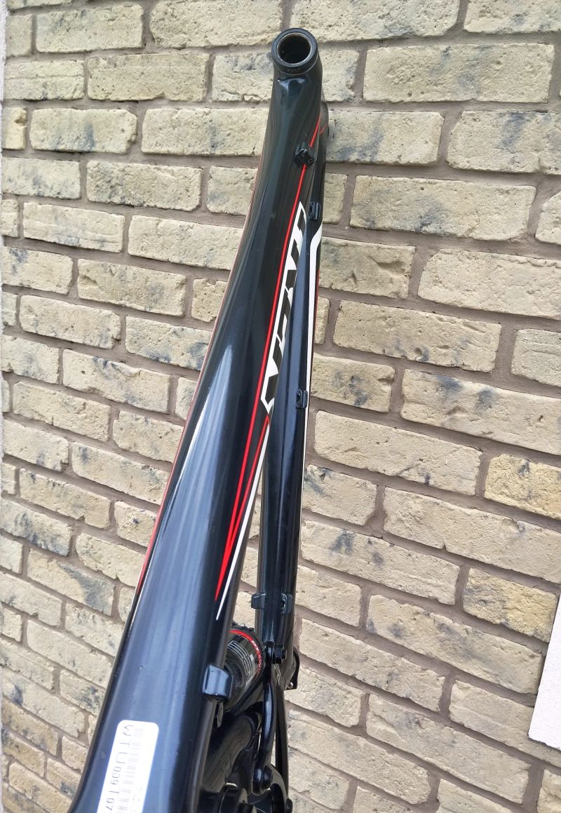 Trek Top Fuel 9.9 Carbon - téměř nepoužitý 