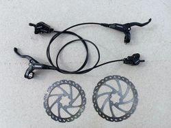 Shimano M447