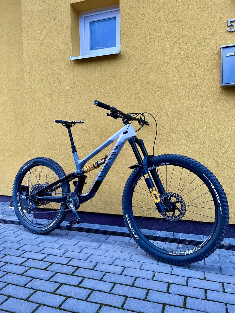 Canyon Torque Mullet CF CLLCTV Fabio Wibmer