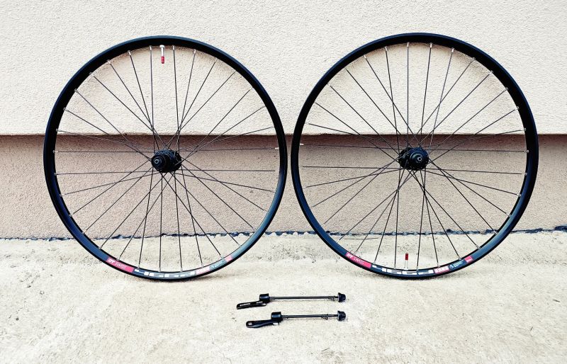 DT SWISS 466d -SHIMANO Slx 