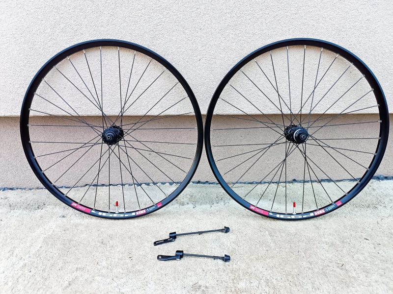 DT SWISS 466d -SHIMANO Slx 