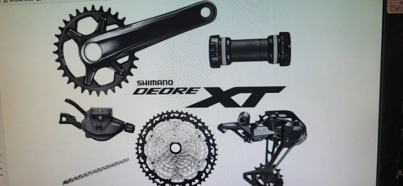 SADA SHIMANO DEORE XT 12rz 1x12 8100 kliky,kazeta, řetěz, přehazovačka,pačka,ložiska