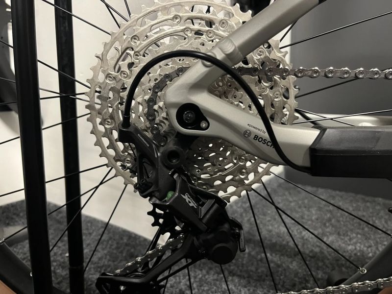CUBE Reaction Hybrid SLX 750 vel. S 2024 NOVÉ FOX grey 