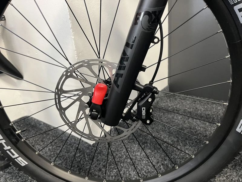 CUBE Reaction Hybrid SLX 750 vel. S 2024 NOVÉ FOX Black