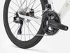 Trek Madone SL 7 Gen 8 Gloss Crystal White/Matte Deep Smoke Velikost L