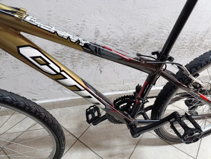 Starší renovované jízdní kolo dětské CTM BENNY 24"