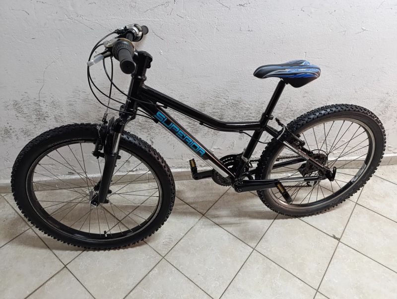 Starší renovované jízdní kolo dětské SUPERIOR Junior 24"