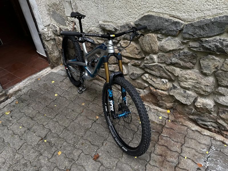 YT Industries Capra