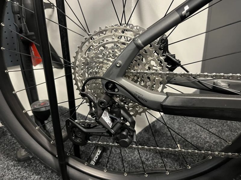 CUBE Reaction Hybrid RACE 750 vel. XL 2024 NOVÉ