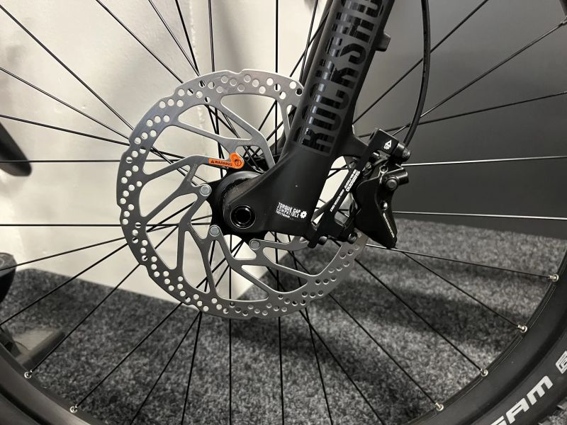 CUBE Reaction Hybrid RACE 750 vel. XL 2024 NOVÉ