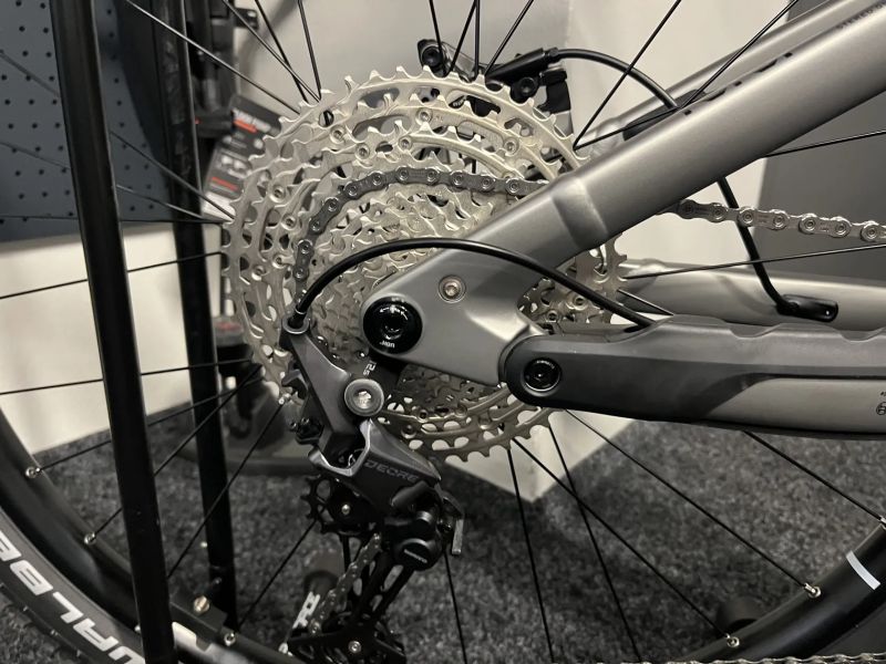 CUBE Stereo Hybrid ONE22 RACE 800 vel.XL 2025 NOVÉ Stříbná