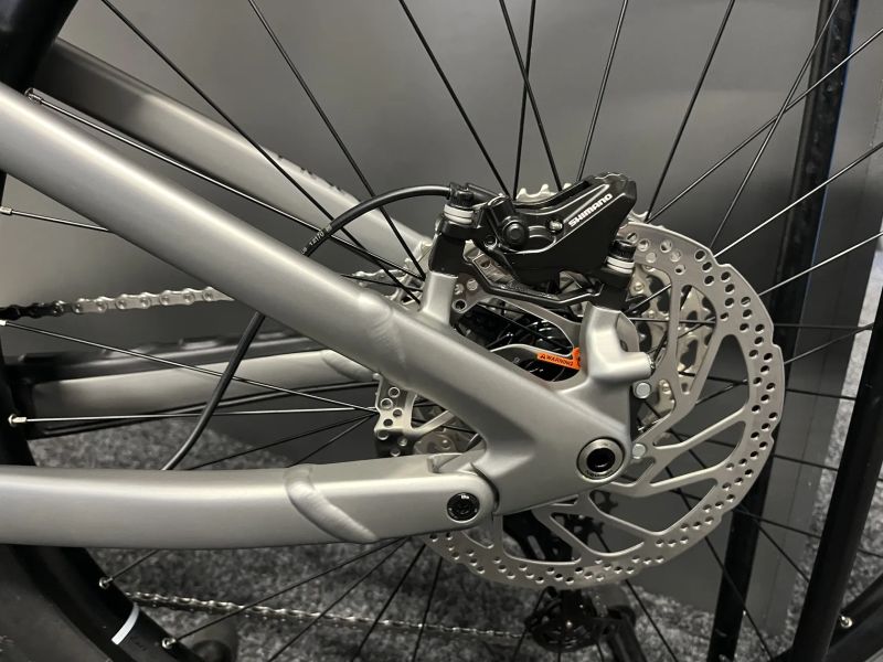 CUBE Stereo Hybrid ONE22 RACE 800 vel.XL 2025 NOVÉ Stříbná