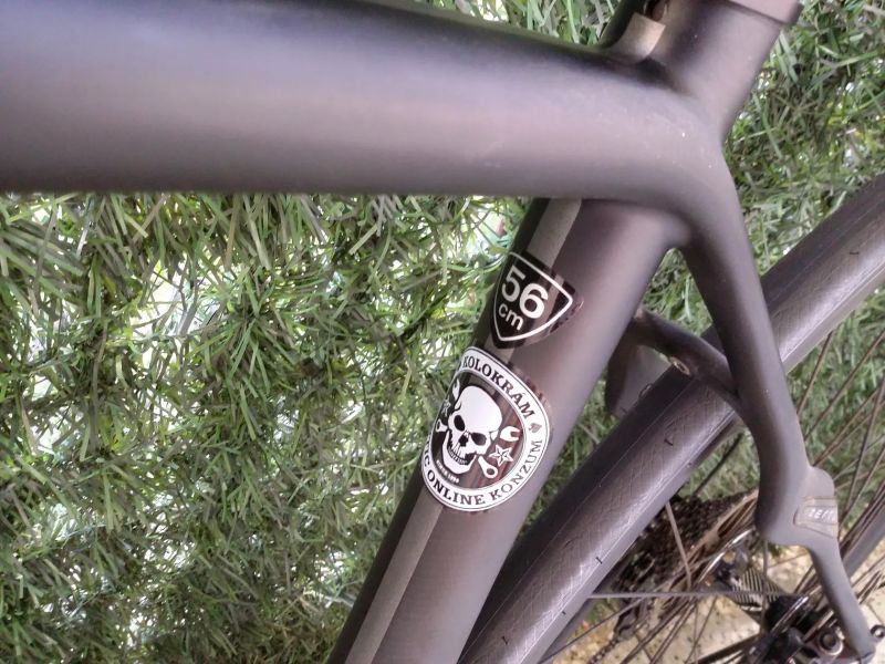 Gravel, Silniční karbonové kolo SPECIALIZED ROUBAIX SL4