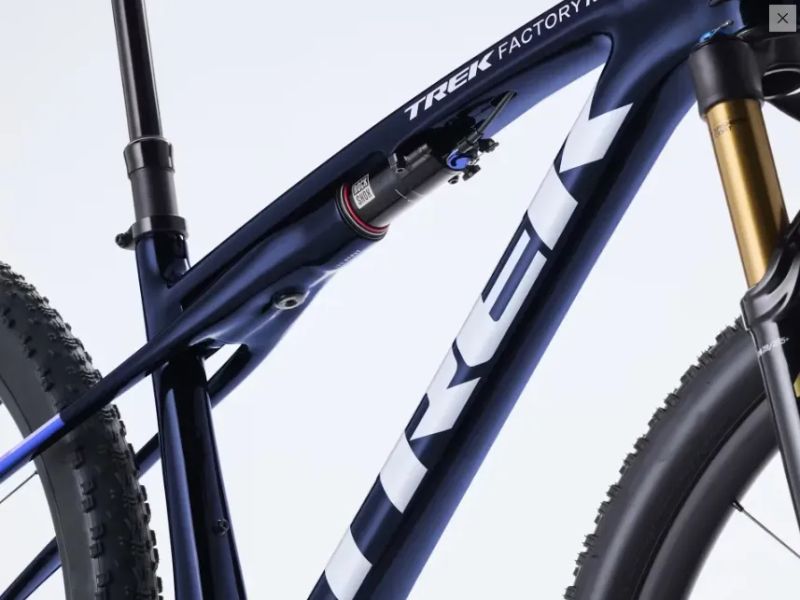 Trek Supercaliber SLR 9.8 XT Di2 Gen 2 Navy Smoke Velikost L