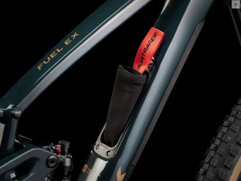 Trek Fuel EX 8 XT Gen 6 Nautical Navy Velikost M/L