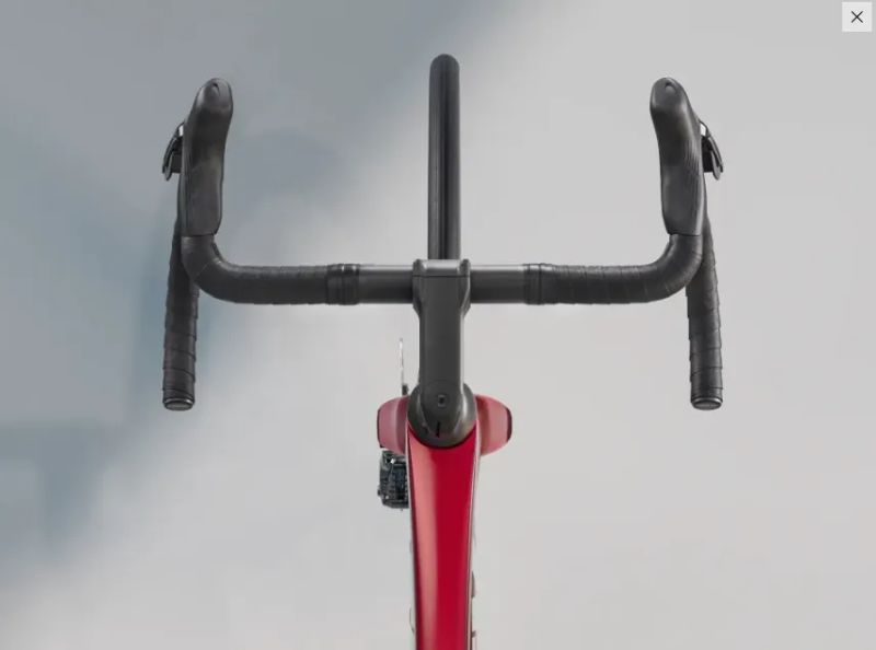 Trek Trek Madone SL 6 Gen 8 Crimson Velikost M