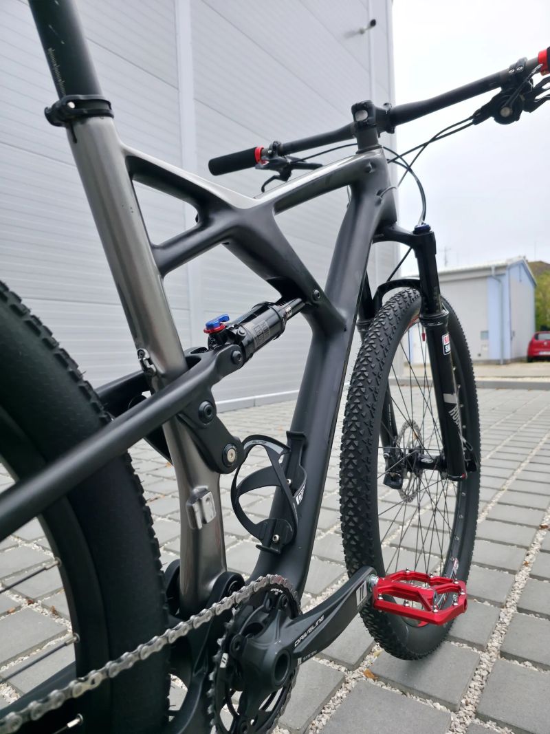 Horské kolo Erox Carbon FS 29″ - velikost L
