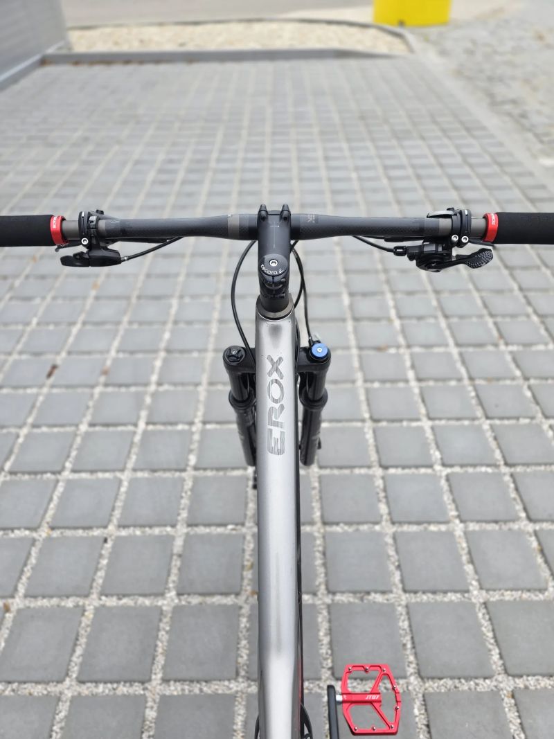 Horské kolo Erox Carbon FS 29″ - velikost L