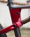 celoodpružené kolo Orbea OIZ M-PRO Di2 2025 vel. M (černo-červené) vel. L (modré) - SLEVA 22 %