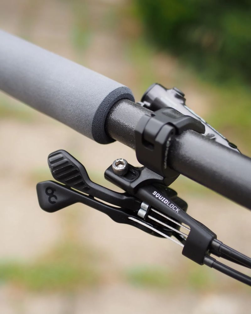 celoodpružené kolo Orbea OIZ M-PRO Di2 2025 vel. M (černo-červené) vel. L (modré) - SLEVA 22 %