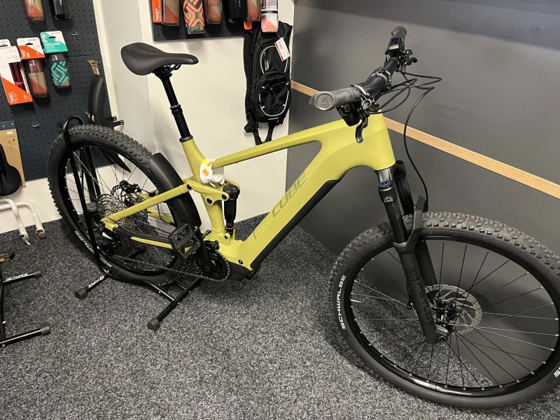 CUBE Stereo Hybrid ONE22 RACE 800 vel.L aXL 2025 NOVÉ drygreen´n´olive