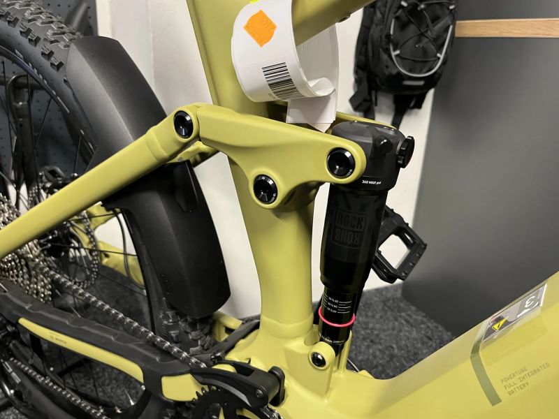 CUBE Stereo Hybrid ONE22 RACE 800 vel.L aXL 2025 NOVÉ drygreen´n´olive