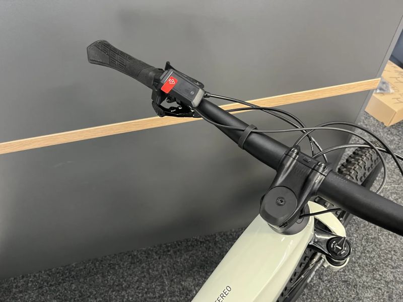 CUBE Stereo Hybrid ONE22 PRO 800 vel.L 2025 NOVÉ 