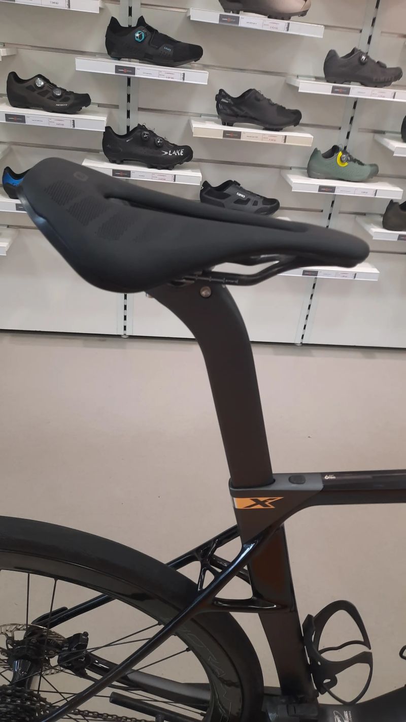 Prodám Pinarello Dogma X 2024 - Campagnolo Super Record EPS 12S WIRELESS - Kola Campagnolo BORA WTO
