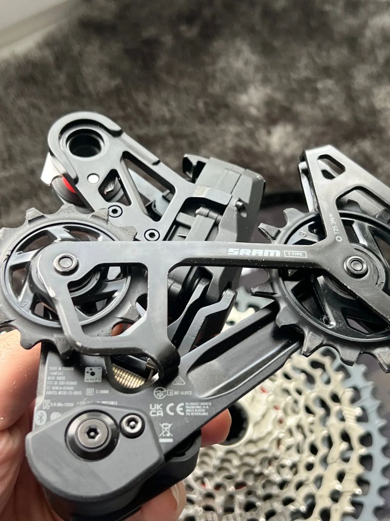 Přehazovačka SRAM GX T-TYPE EAGLE AXS+ kazeta