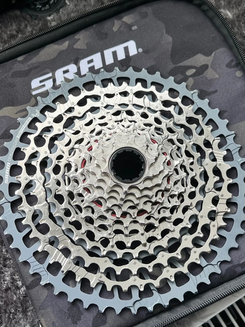 Přehazovačka SRAM GX T-TYPE EAGLE AXS+ kazeta