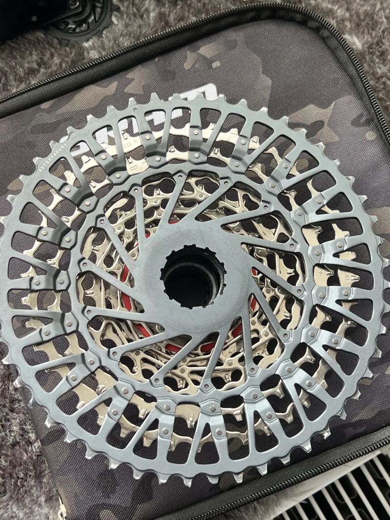 Přehazovačka SRAM GX T-TYPE EAGLE AXS+ kazeta