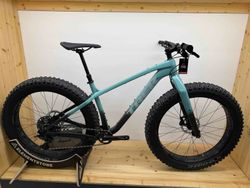 TREK FARLEY 5 Satin Blue Sage to Lithium Grey Fade Velikost L