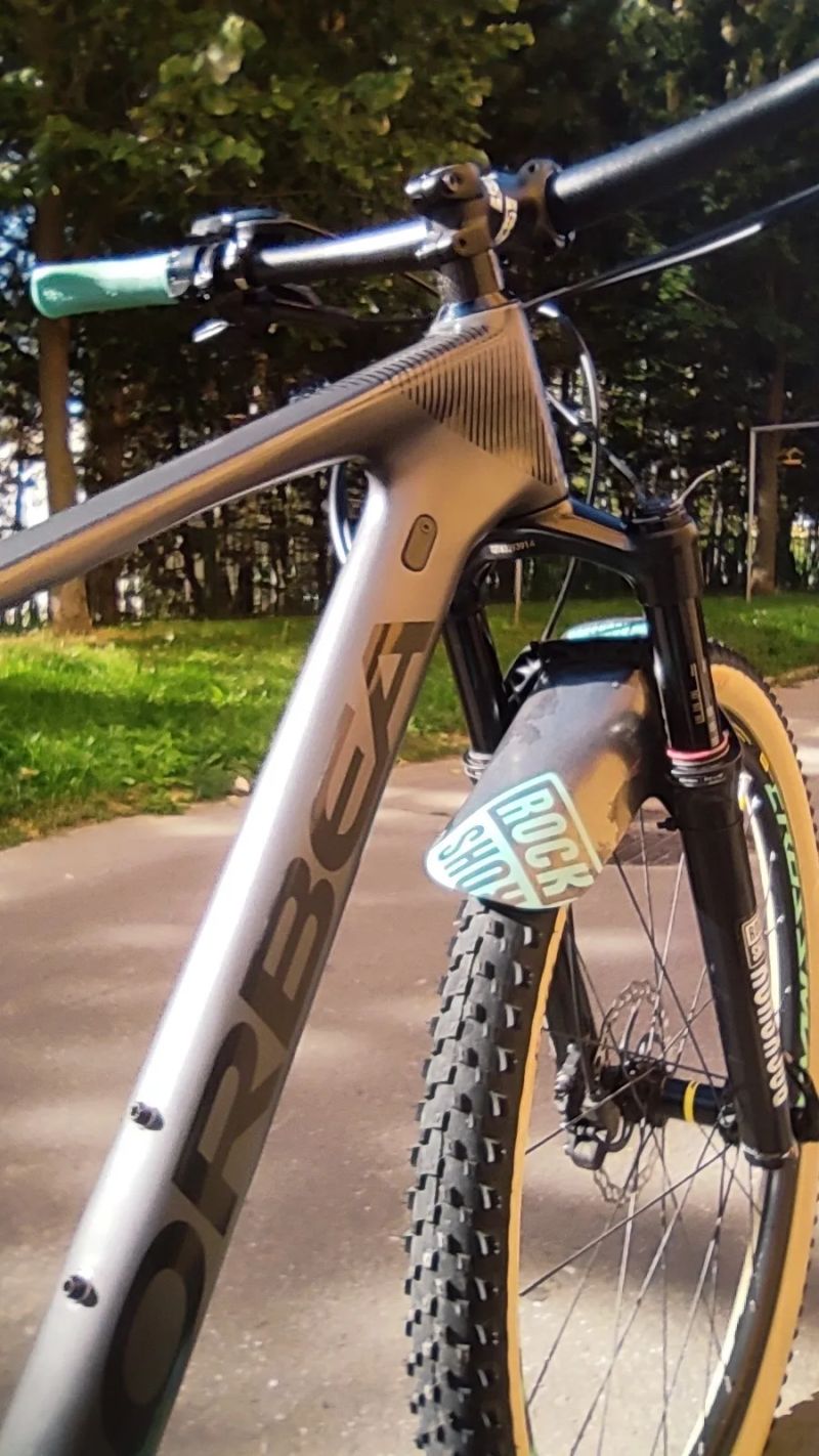 Horské kolo Orbea Alma M30 Carbon 29"