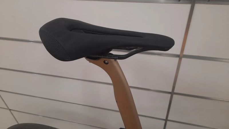 Prodám Pinarello Grevil F9 - Campagnolo Ekar 1x13, kola Campagnolo Shamal Carbon