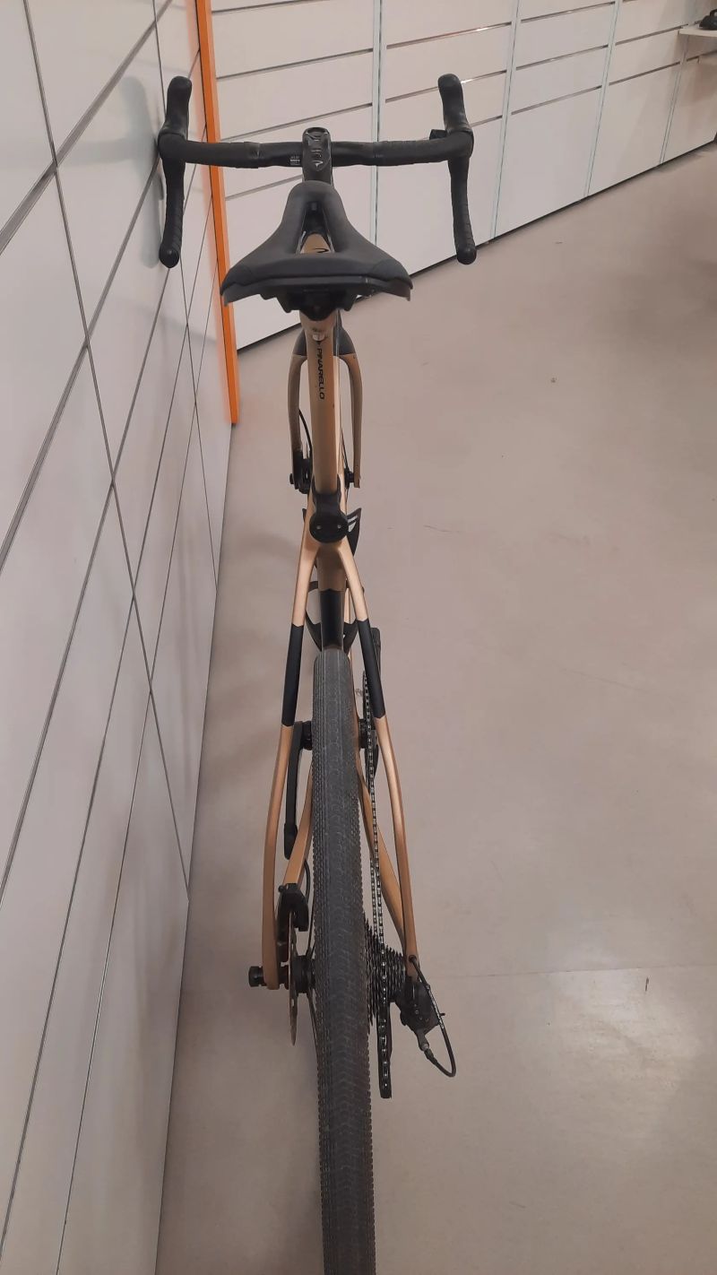 Prodám Pinarello Grevil F9 - Campagnolo Ekar 1x13, kola Campagnolo Shamal Carbon