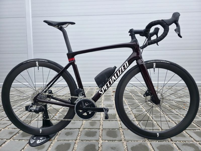 Silniční kolo Specialized Roubaix Comp Rival eTap ENVE 2022 – velikost 54cm (M)