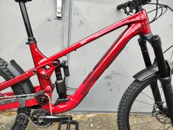 Trek Slash