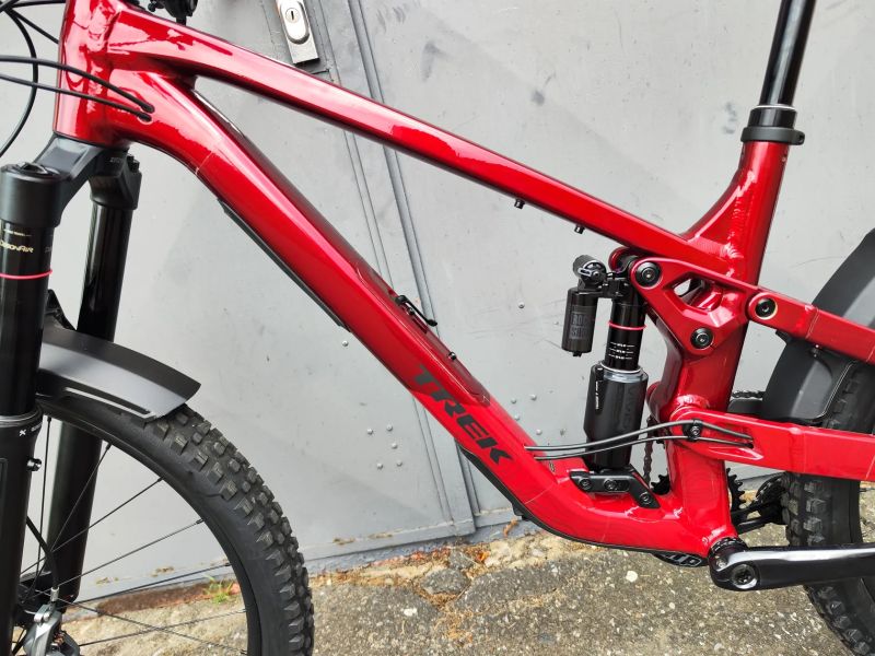 Trek Slash