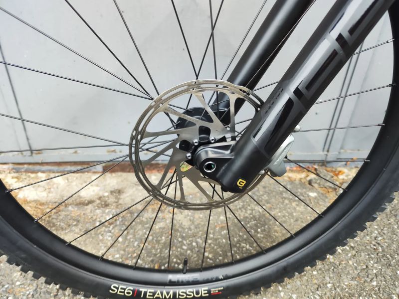 Trek Slash