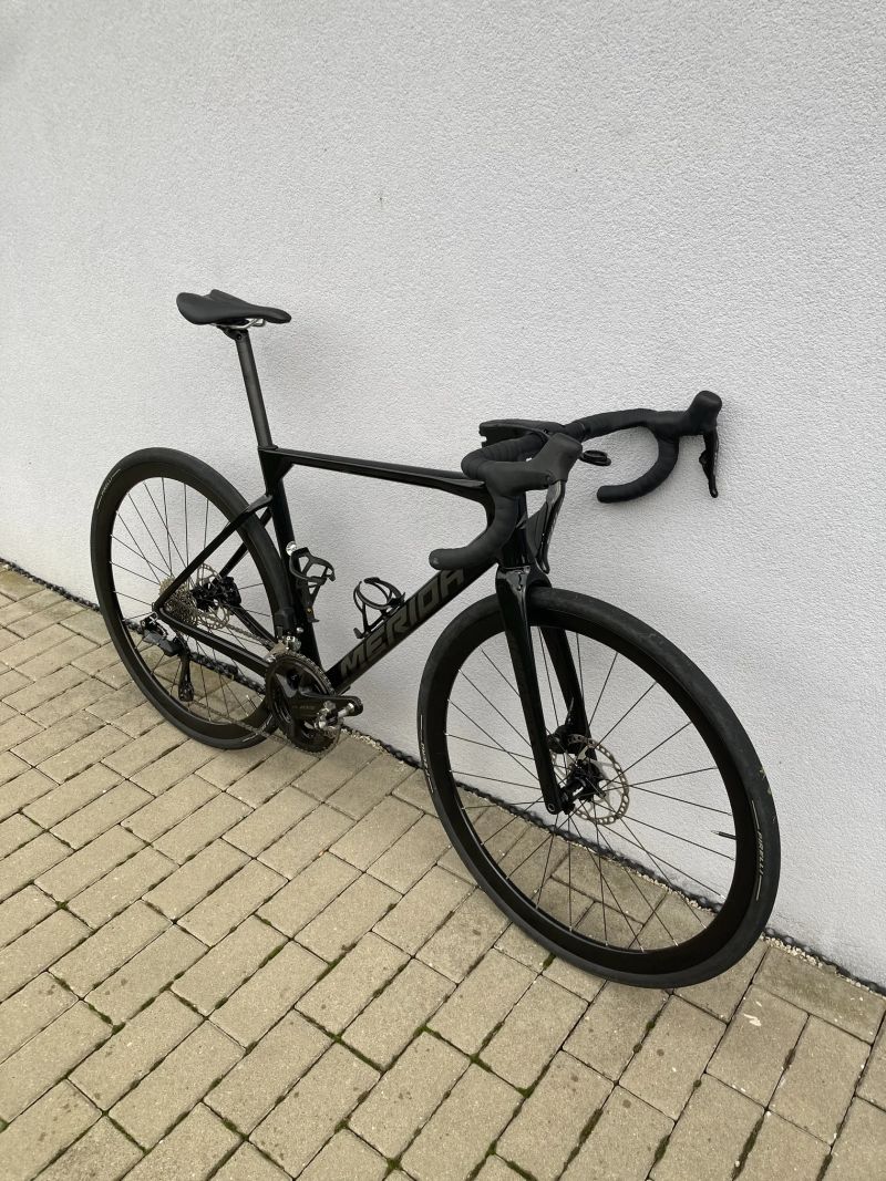 Merida Scultura 5000 Di2 - 8/2025