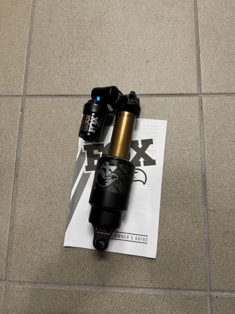 Tlumič Fox Float X2 Factory 205x65 mm