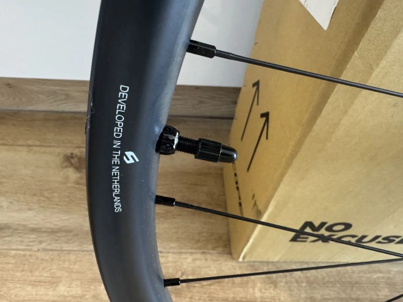 Nová karbonová kola Scope R2.0 29" 1367g - XC, trail, gravel