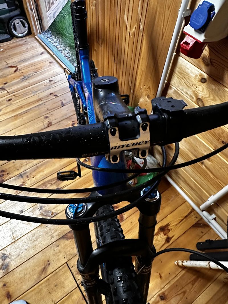 Canyon Spectral 7.9