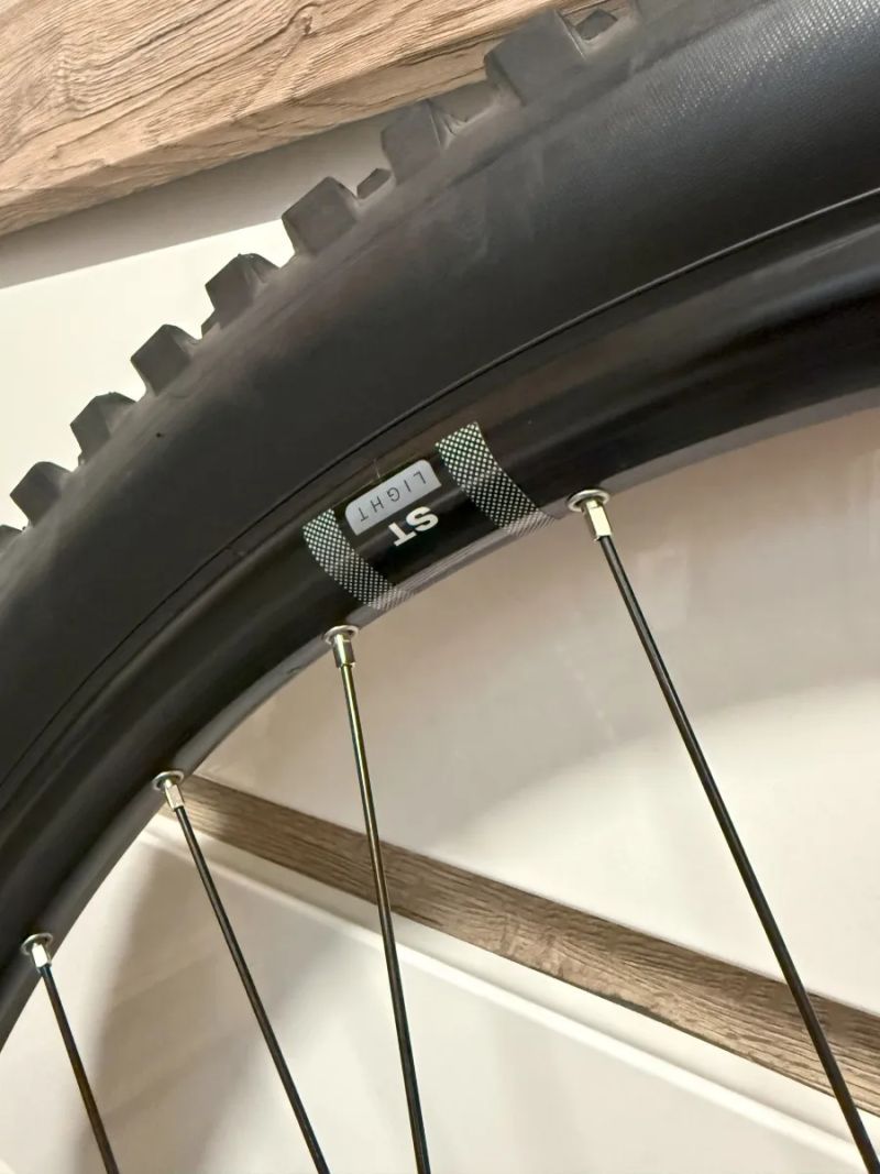 WTB 29 i30 na DT-SWISS 370 rattchet