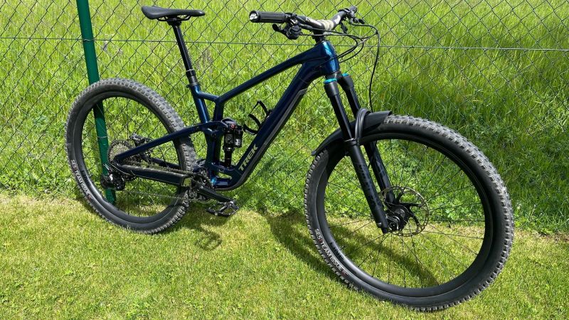 Trek Fuel EX 9.8 XT Gen 6, vel.L - super stav