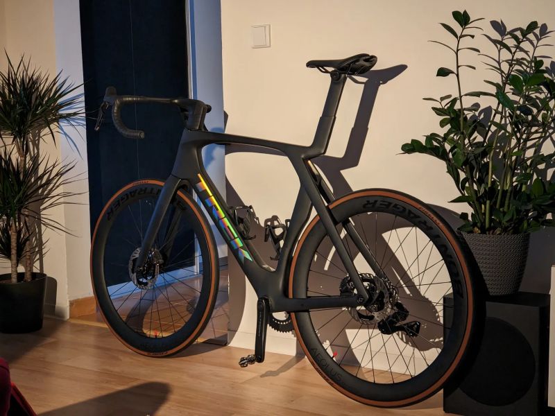 Trek Madone Gen 7 SLR 7, vel. 60